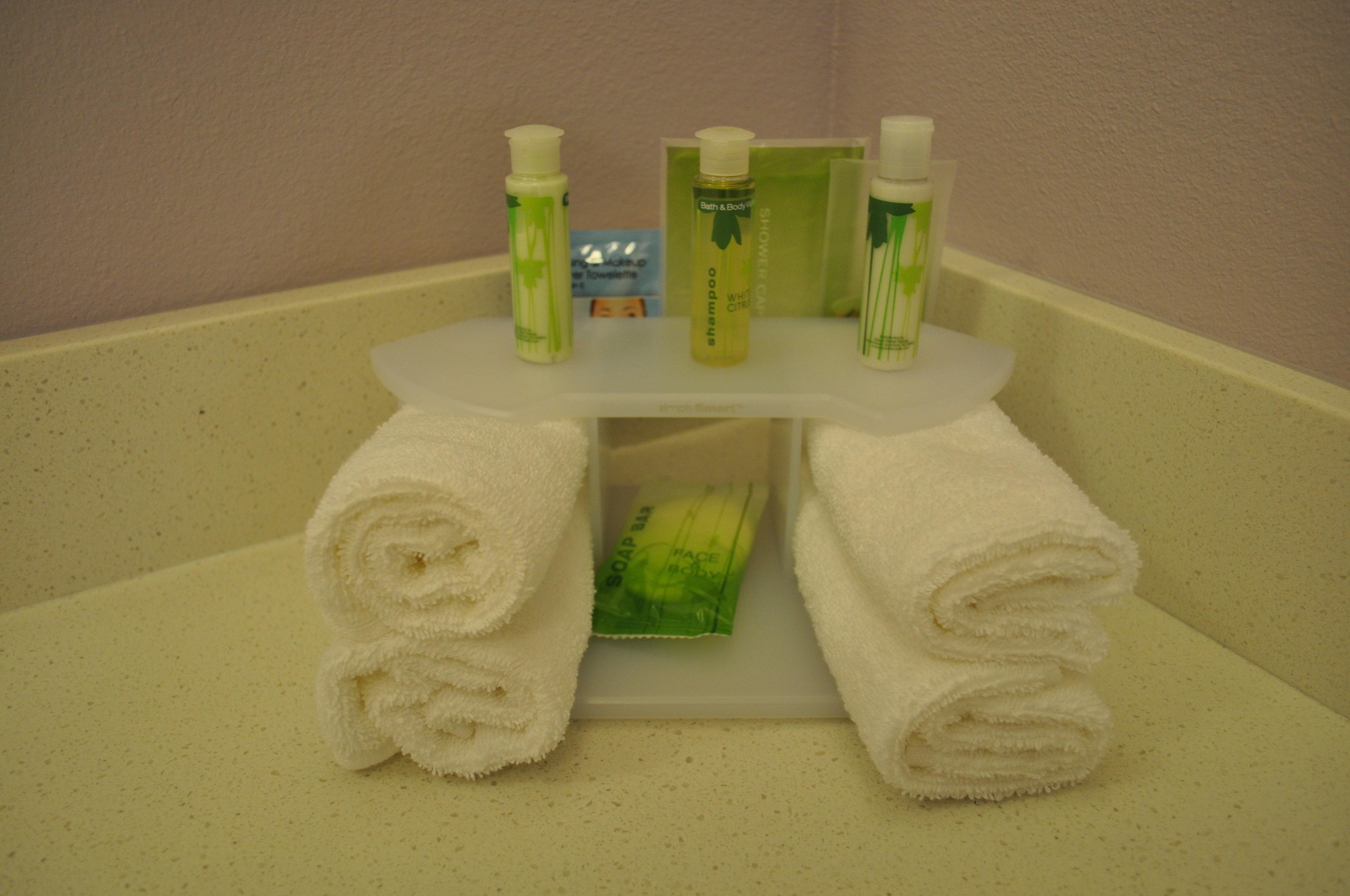 Holiday Inn Express & Suites Price By Ihg Buitenkant foto