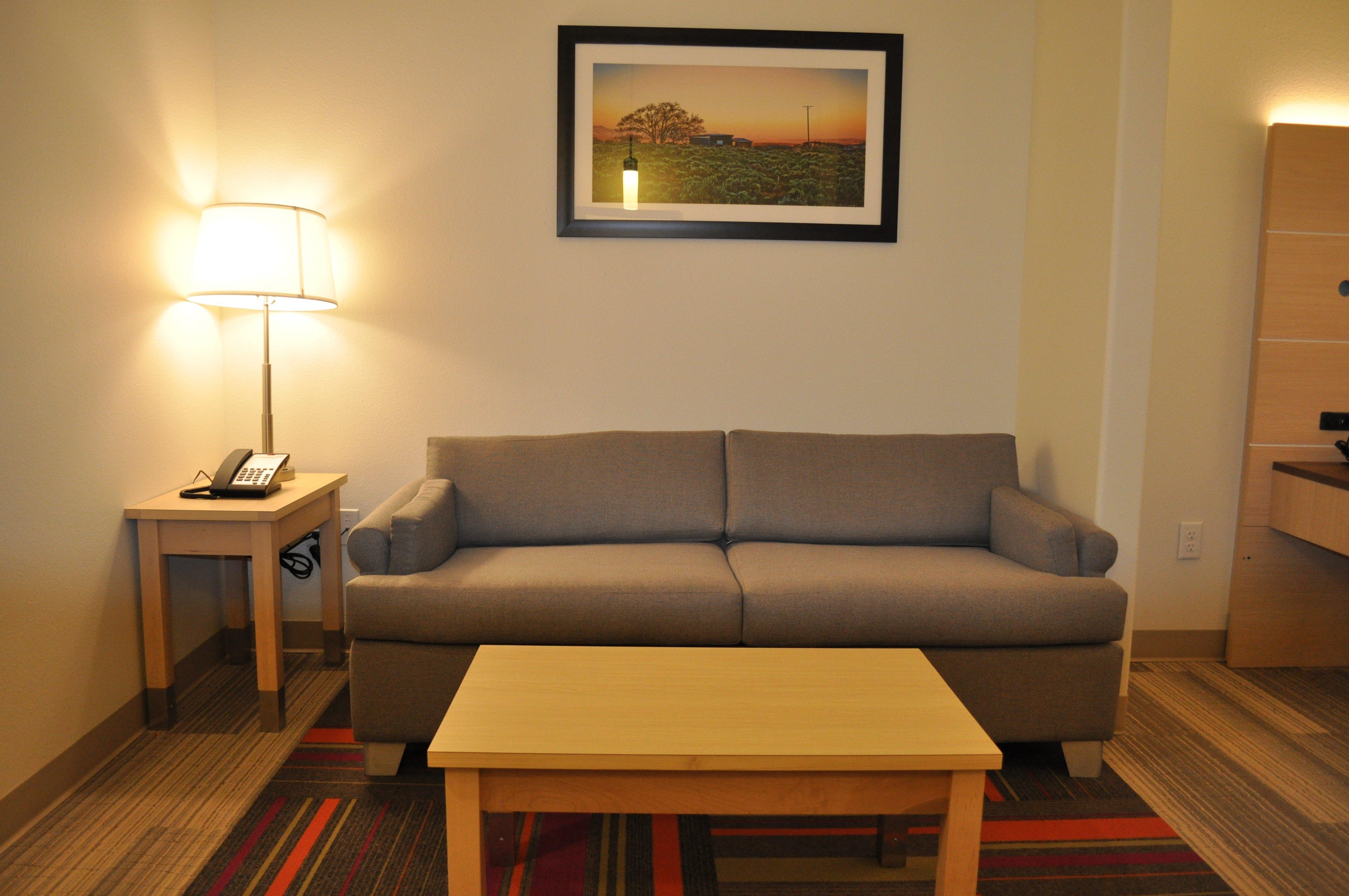 Holiday Inn Express & Suites Price By Ihg Buitenkant foto
