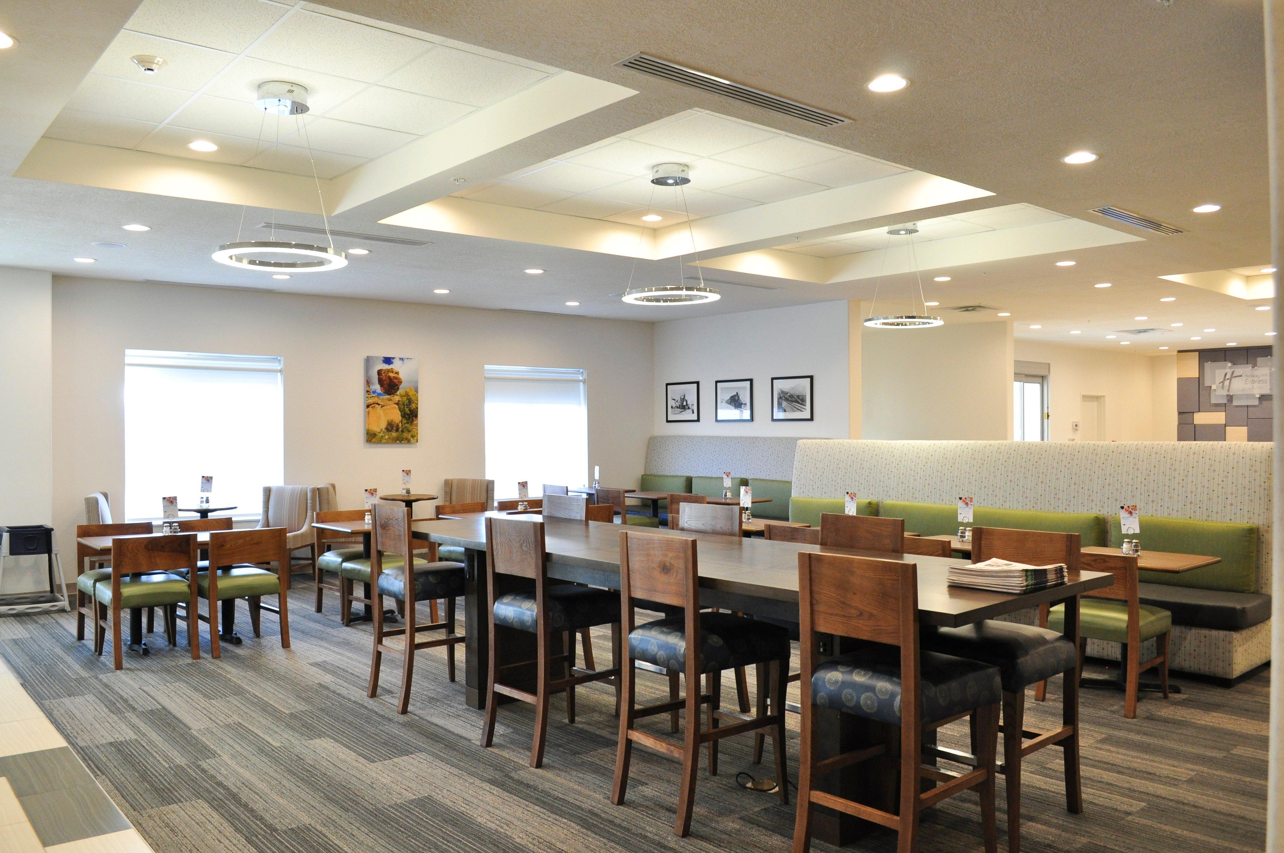 Holiday Inn Express & Suites Price By Ihg Buitenkant foto